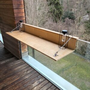 Bar à crocher sur le balcon